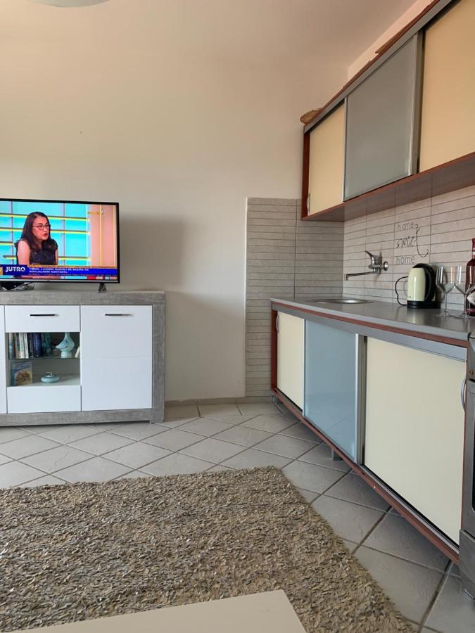 Apartman Ana Zeleni Pojas 바르 외부 사진